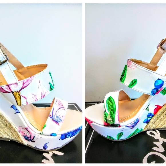 NEW! CUTE! Colorful Floral  Wedge! Heel! - Picture 7 of 13
